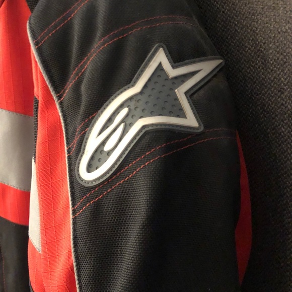 Alpinestars medium motorcycle jacket - Picture 3 of 6